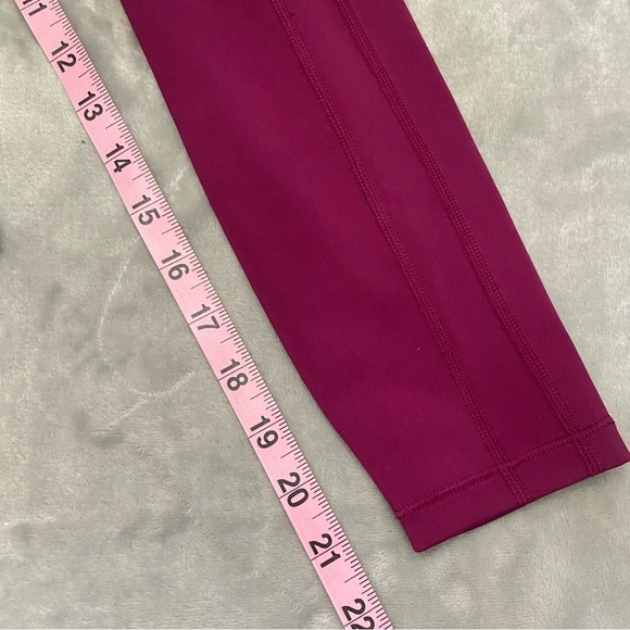 Athleta ultimate stash II 7/8 tight 28894 - Picture 4 of 8